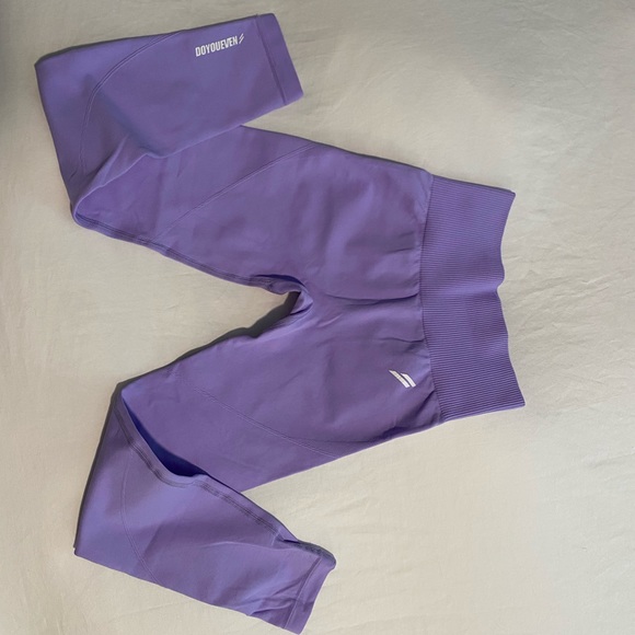 DOYOUEVEN lavender leggings size small, never worn! - Picture 4 of 4